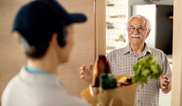 DeliverLean™ CARE senior getting meals delivered